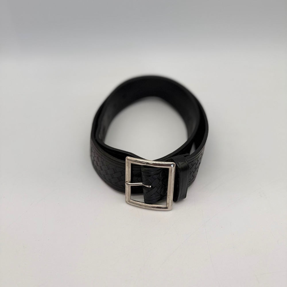 Chambers Mens Black Genuine Leather Basketweave Belt 34 Made in USA 7050-001